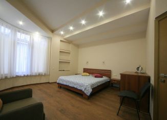 Сдаю комнату, 28 м2, Крым, улица Кирова, 93