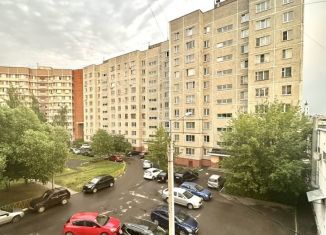 Сдам в аренду двухкомнатную квартиру, 50 м2, Московская область, улица Декабристов, 6