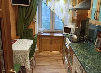 Сдается в аренду двухкомнатная квартира, 50 м2, посёлок Вольгинский, Старовская улица, 26