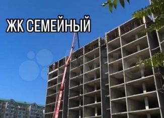 Продаю однокомнатную квартиру, 55 м2, Махачкала, улица Ирчи Казака, 101А, Ленинский район