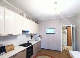 Продажа 1-комнатной квартиры, 51 м2, Железногорск, улица Мира, 63к1