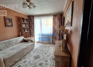 Продается 4-ком. квартира, 59.7 м2, Алтайский край, улица Владимира Ленина, 242