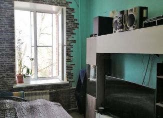 Аренда комнаты, 14 м2, Серпухов, улица Карла Маркса, 1