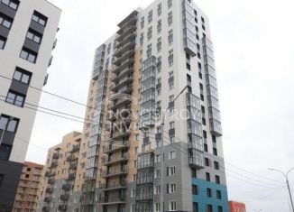 Продаю 3-ком. квартиру, 96.9 м2, Красноярск, улица Петра Ломако, 1