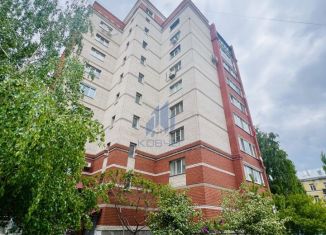 Продам трехкомнатную квартиру, 142 м2, Сызрань, Московская улица, 23