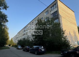 2-комнатная квартира на продажу, 49 м2, посёлок Новосиньково, микрорайон Дуброво, 3