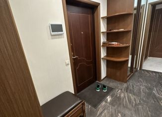 Сдам 3-комнатную квартиру, 100 м2, Москва, микрорайон Северное Чертаново, 3кБ, метро Севастопольская