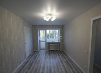 Продажа трехкомнатной квартиры, 42.4 м2, Республика Башкортостан, проспект Ленина, 12