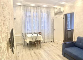 Сдаю 2-ком. квартиру, 45 м2, Москва, Ткацкая улица, 33, ВАО