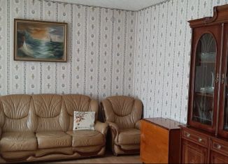 Трехкомнатная квартира на продажу, 68 м2, поселок городского типа Алексеевское, Октябрьская улица, 2