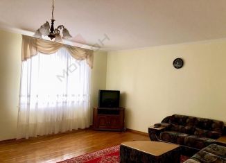 Продается 4-ком. квартира, 150 м2, Краснодарский край, улица Чкалова, 11