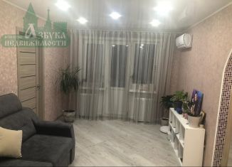 Продается 2-комнатная квартира, 45.7 м2, Смоленск, улица Кутузова, 30, Заднепровский район