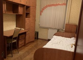 Сдача в аренду комнаты, 12 м2, Москва, Профсоюзная улица, 130к1