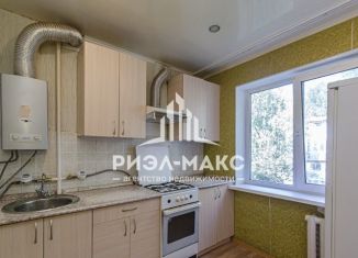 Продажа 2-комнатной квартиры, 44.7 м2, Брянск, улица Костычева, 35