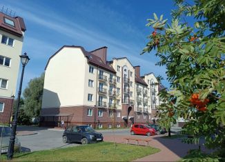 Продается 3-ком. квартира, 85 м2, поселок Малое Исаково, Калининградская улица, 14