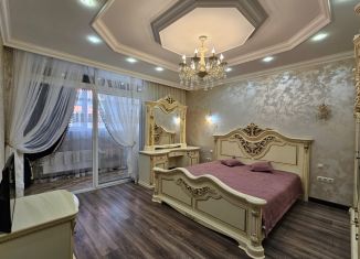 Сдам 2-комнатную квартиру, 68 м2, Краснодар, улица имени Героя Георгия Бочарникова, 8/1, микрорайон Губернский