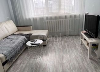 Продается 4-ком. квартира, 69 м2, Троицк, улица имени С.И. Денисова, 9