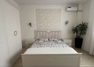 Продается двухкомнатная квартира, 48 м2, Дагестан, улица М. Халилова, 32