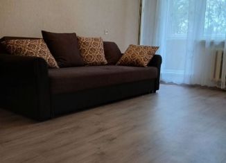 Сдается в аренду 2-комнатная квартира, 44 м2, Кингисепп, 1-я линия, 8