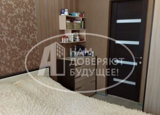 Продаю 4-комнатную квартиру, 60 м2, Чусовой, улица 50 лет ВЛКСМ, 9Б