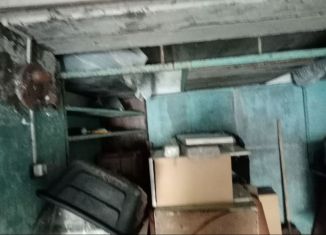 Продаю гараж, 30 м2, Барнаул, улица Малахова, 107А