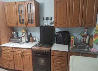 Сдам в аренду 3-комнатную квартиру, 60 м2, Новосибирск, Рассветная улица, 9, метро Заельцовская