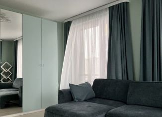 Продам 2-ком. квартиру, 47.4 м2, Санкт-Петербург, улица Оптиков, 34к1