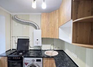 Продается 1-комнатная квартира, 32 м2, Таганрог, улица Жуковского, 5