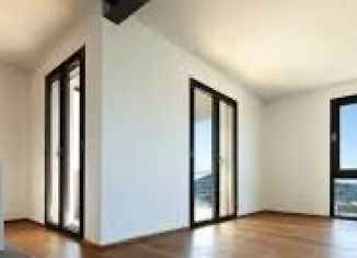 Продается 2-комнатная квартира, 68 м2, Махачкала, Ленинский внутригородской район, Хушетское шоссе, 14