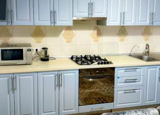 Продаю 3-комнатную квартиру, 73.5 м2, Краснодар, микрорайон Черемушки, улица Стасова, 121