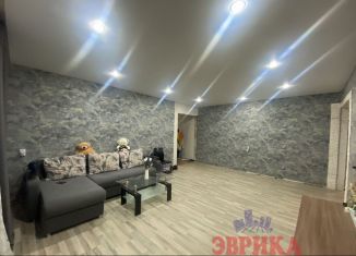 Продаю 3-комнатную квартиру, 80.3 м2, Крымск, улица Маршала Жукова, 15