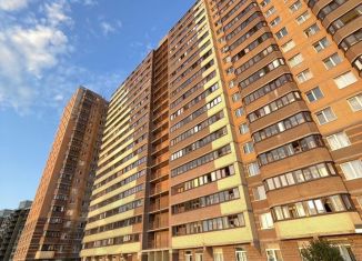 Продаю 1-ком. квартиру, 34.5 м2, Мурино, Воронцовский бульвар, 17