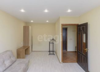 Однокомнатная квартира на продажу, 36 м2, Тюмень, улица Валерии Гнаровской, 10