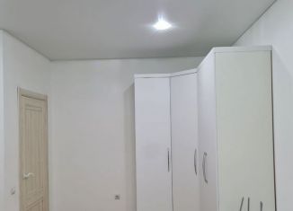 Сдаю в аренду однокомнатную квартиру, 38 м2, Республика Башкортостан, проспект Октября, 38