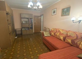 Сдается в аренду двухкомнатная квартира, 45 м2, Нижний Новгород, улица Никиты Рыбакова, 1