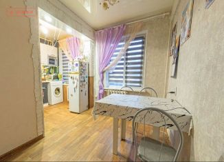 Продаю 4-комнатную квартиру, 59.7 м2, Карелия, улица Антонова, 6А