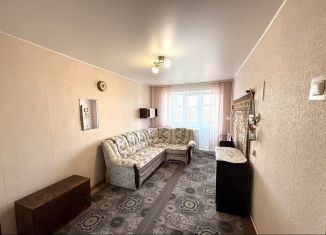 Продается трехкомнатная квартира, 56.7 м2, Маркс, проспект Строителей, 2