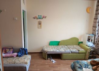 Продам 2-ком. квартиру, 35 м2, Нижний Новгород, Автозаводский район, улица Спутника, 7