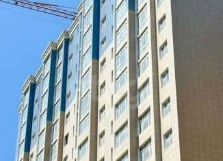 Продаю 1-комнатную квартиру, 45 м2, Махачкала, улица Времена Года, 1, ЖК Времена Года