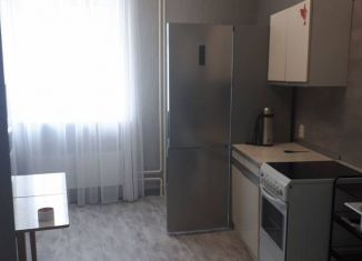 Продам 2-ком. квартиру, 68.1 м2, Стрежевой, Кедровая улица, 69