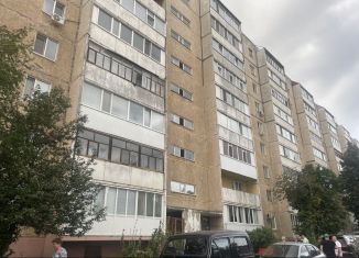 Продажа трехкомнатной квартиры, 68 м2, Нефтекамск, Парковая улица, 13