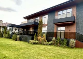 Продается коттедж, 980 м2, деревня Чесноково