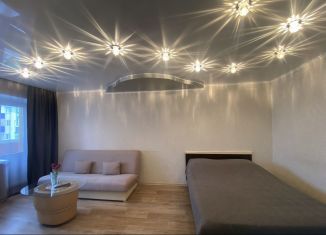 Продаю 1-ком. квартиру, 31.9 м2, Ишимбай, улица Губкина, 40