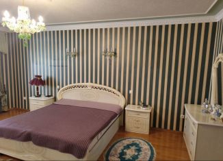 Продается четырехкомнатная квартира, 170 м2, Ростов-на-Дону, Адыгейская улица, 72