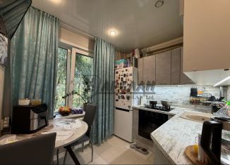 Продам 1-комнатную квартиру, 30 м2, Казань, улица Комарова, 20