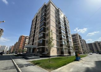 Продаю двухкомнатную квартиру, 65.2 м2, Краснодар, улица Героя Хабибуллина, 9, ЖК Лиговский