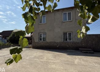 Дом на продажу, 126.7 м2, поселок городского типа Новофёдоровка, улица Строителей, 20