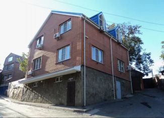 Сдается в аренду комната, 25 м2, Ростовская область, улица Вагулевского, 6А