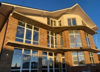 Продается дом, 586 м2, Темрюк, Огородная улица, 12