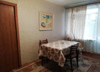 Аренда 2-ком. квартиры, 42.6 м2, Гатчина, Соборная улица, 34